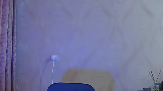 Snapshot of frama666 chatting on 11-16-25, 01:39 frama666 online show from 11-16-25, 01:39