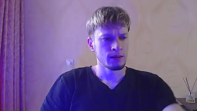 Snapshot of frama666 chatting on 11-17-25, 09:59 frama666 online show from 11-17-25, 09:59