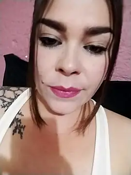 Snapshot of superdaddy009 chatting on 11-09-25, 04:11 superdaddy009 online show from 11-09-25, 04:11