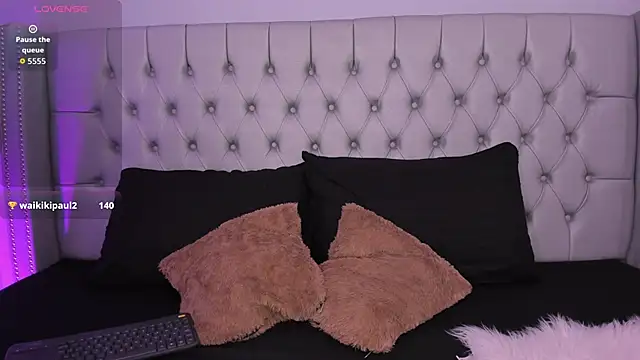 Gracia-Carrera online show from 11-14-25, 03:49