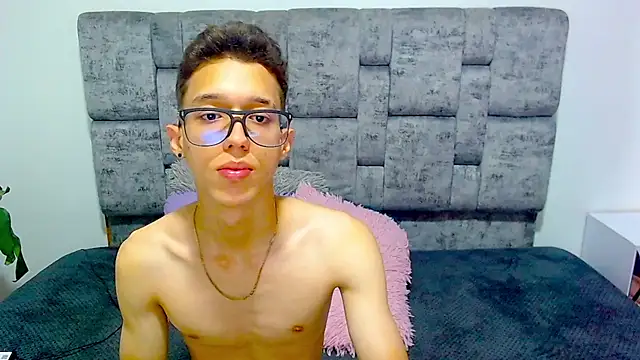 skinny bigcock02 online show from 03-01-25, 07:37