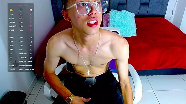 skinny bigcock02 online show from 10-31-25, 08:54