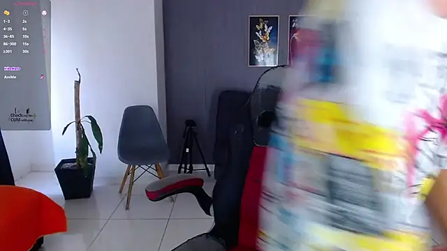 Snapshot of skinny_bigcock02 chatting on 11-22-25, 08:41 skinny bigcock02 online show from 11-22-25, 08:41