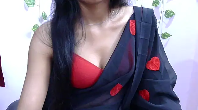 Cute Pihu01 online show from 03-01-25, 10:21