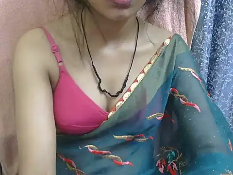 Cute Pihu01 online show from 09-11-25, 06:19