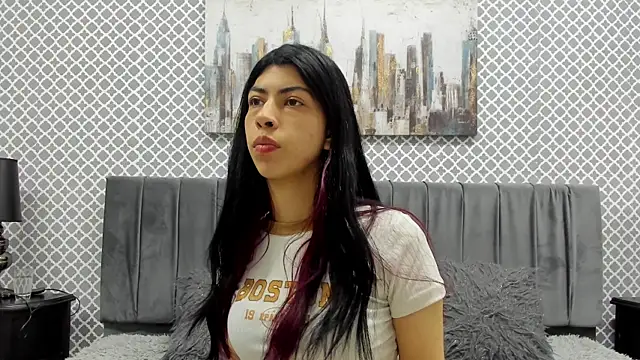 Cassie bloom online show from 10-21-25, 07:58