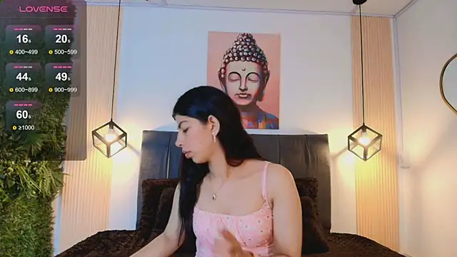 Cassie bloom online show from 12-05-25, 08:27