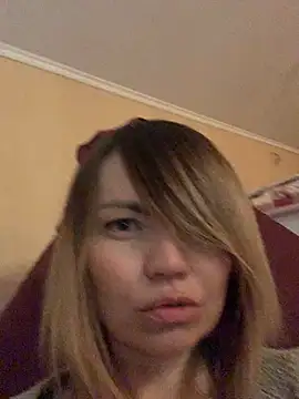 Ella Pearlie online show from 02-28-25, 02:53
