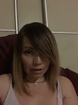 Ella Pearlie online show from 03-04-25, 04:41
