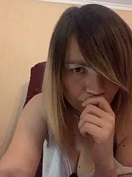 Ella Pearlie online show from 03-06-25, 02:41