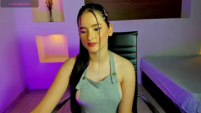 JasmineBella0 online show from 02-27-25, 12:43