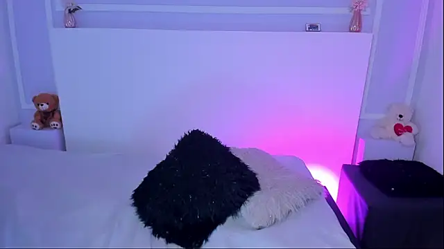 JasmineBella0 online show from 10-15-25, 03:45