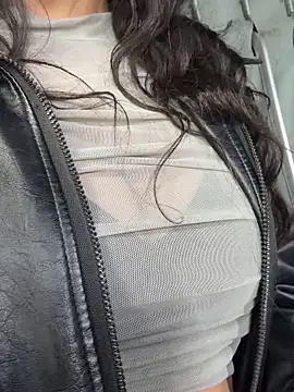 Snapshot of Anniie__Evans chatting on 10-08-25, 03:04 Anniie Evans online show from 10-08-25, 03:04