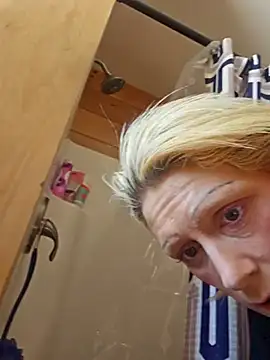 beautifulmee23 online show from 02-22-25, 03:36