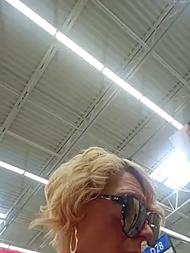 beautifulmee23 online show from 02-25-25, 05:58