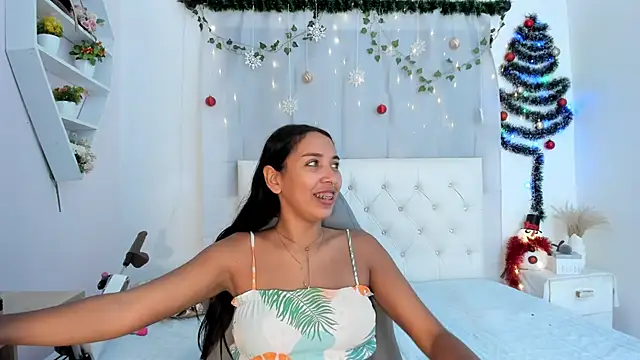 Emma lorense22 online show from 12-18-25, 07:53