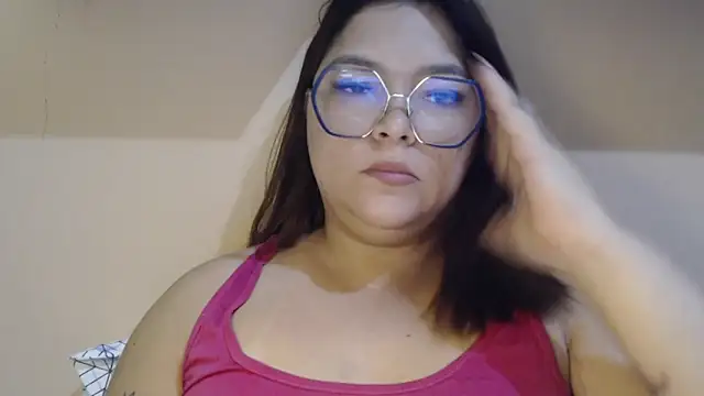 Snapshot of GoddessChaar chatting on 12-16-25, 11:59 GoddessChaar online show from 12-16-25, 11:59