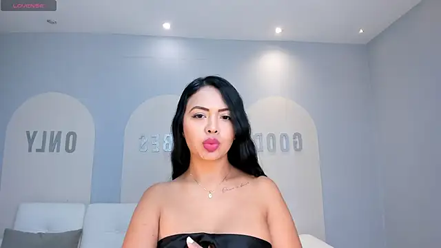 BrunaThompson online show from 03-17-25, 12:04