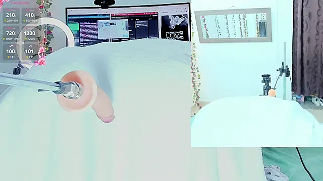 Genesis Love   online show from 03-21-25, 09:23