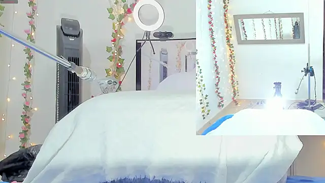 Genesis Love   online show from 10-08-25, 09:29