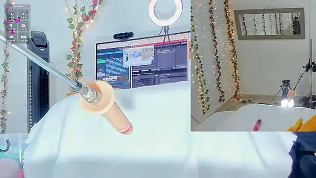 Genesis Love   online show from 11-06-25, 09:10