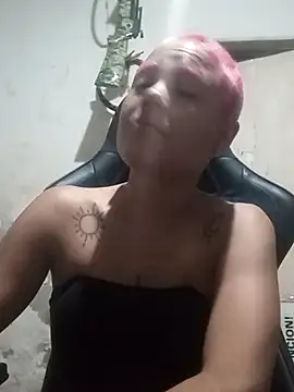 Snapshot of LA_SRA_M_ chatting on 02-25-25, 10:07 LA SRA M online show from 02-25-25, 10:07