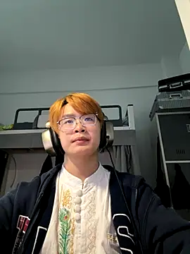 Anson0722 online show from 10-11-25, 08:02