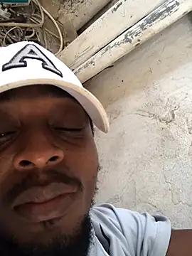 Snapshot of justyou2025 chatting on 02-25-25, 10:04 justyou2025 online show from 02-25-25, 10:04