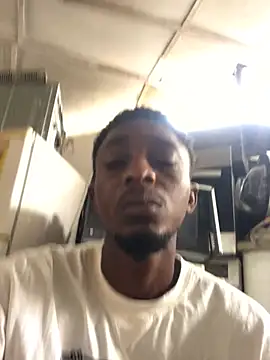 Snapshot of justyou2025 chatting on 03-13-25, 11:41 justyou2025 online show from 03-13-25, 11:41