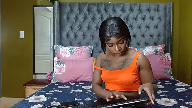 TheDramadoll online show from 11-19-25, 04:07