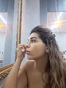 Bella Posh online show from 11-03-25, 05:42