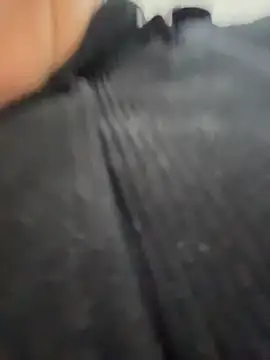 Snapshot of Megan-01- chatting on 02-09-26, 02:10 Megan-01- online show from 02-09-26, 02:10