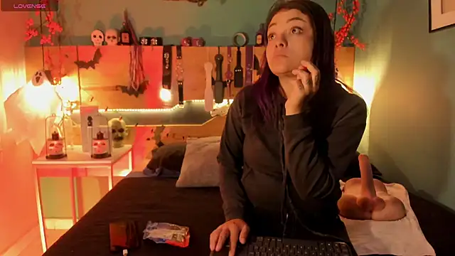 Snapshot of ChloeAllennn chatting on 11-01-25, 12:07 ChloeAllennn online show from 11-01-25, 12:07