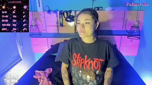 ChloeAllennn online show from 12-05-25, 11:41