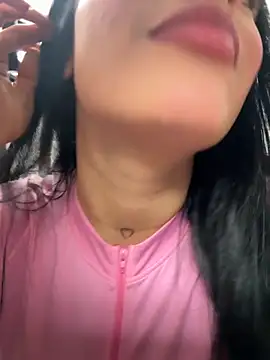 Antonella Smiith  online show from 10-20-25, 01:33