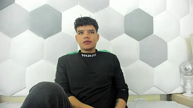 Axel Forte online show from 11-14-25, 01:54