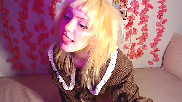 Snapshot of KimiSakura chatting on 11-14-25, 12:09 KimiSakura online show from 11-14-25, 12:09