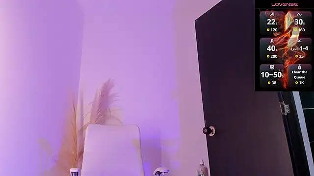 Maite Smith  online show from 11-05-25, 12:27