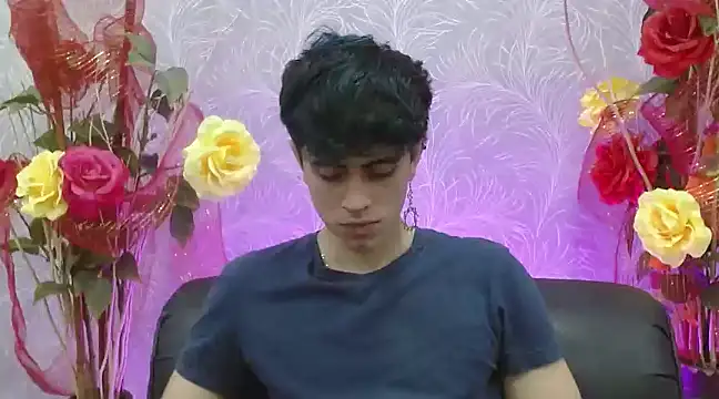 Snapshot of star_boyxx chatting on 03-12-25, 07:38 star boyxx online show from 03-12-25, 07:38