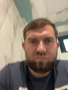 Snapshot of daniel21p chatting on 03-28-26, 05:18 daniel21p online show from 03-28-26, 05:18