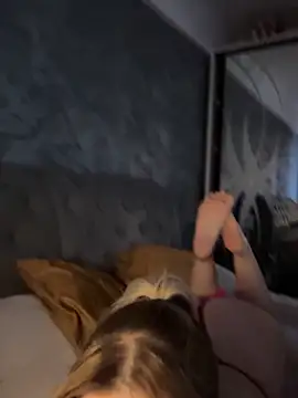 Snapshot of SelenaaD chatting on 10-19-25, 06:58 SelenaaD online show from 10-19-25, 06:58