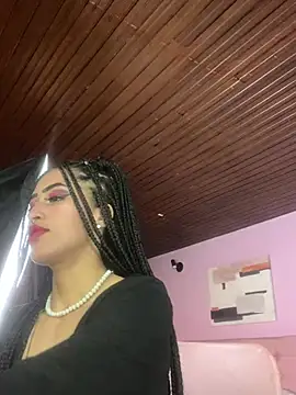 Snapshot of MichelleDiaz_Pink chatting on 03-04-25, 03:11 MichelleDiaz Pink online show from 03-04-25, 03:11