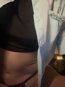 Snapshot of MichelleDiaz_Pink chatting on 11-19-25, 08:58 MichelleDiaz Pink online show from 11-19-25, 08:58