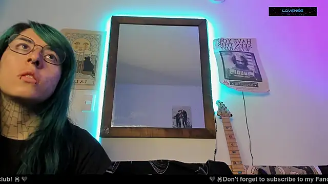 Hisato111 online show from 10-17-25, 12:30