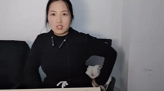 Ellie-BabyLoe online show from 02-26-25, 10:26