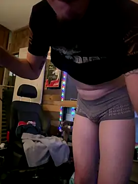 Polaroid White online show from 10-01-25, 08:09