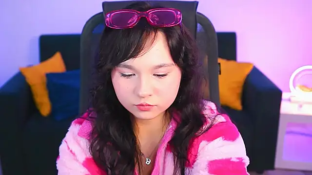 HanaWise online show from 02-24-25, 08:06