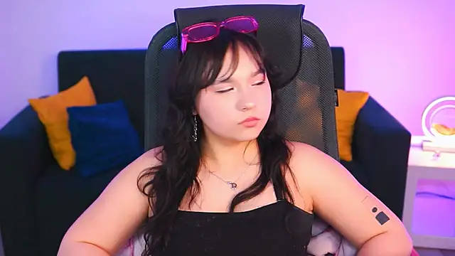 HanaWise online show from 02-24-25, 02:15