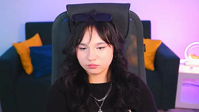 HanaWise online show from 02-25-25, 11:30