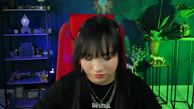 HanaWise online show from 03-04-25, 11:19